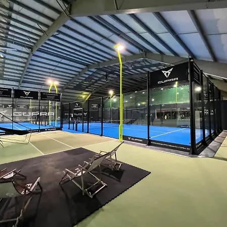 Feel Good فندق 3*